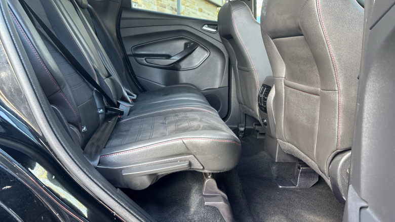 Ford Kuga 2.0 TDCi ST-Line 5dr 2WD Diesel Estate